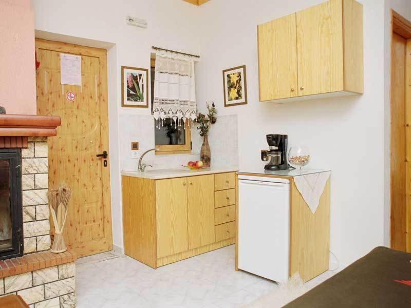 Guesthouse Irida Belokomiti Værelse billede